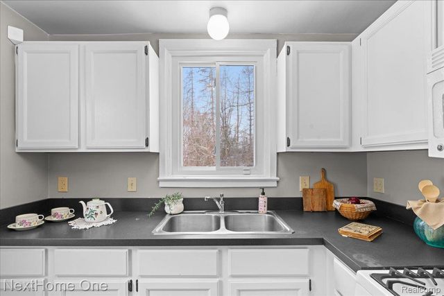 2981 Musson Road, Howell, MI 48855