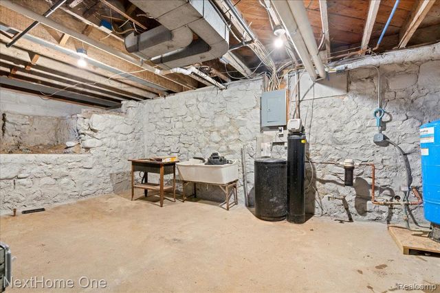 2981 Musson Road, Howell, MI 48855