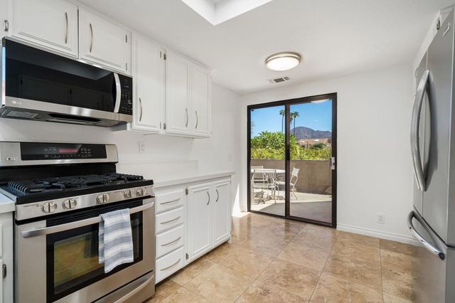 73622 Boxthorn Lane, Palm Desert, CA 92260