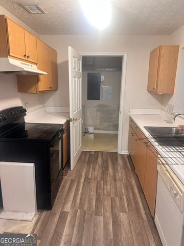 3219 Fairington Drive, Lithonia, GA 30038