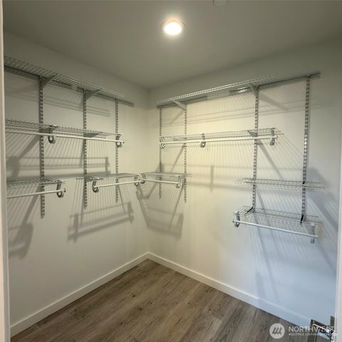 648 B SW 139th Street, Burien, WA 98166