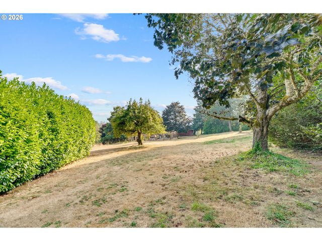 2300 CHILDS Rd, Lake Oswego, OR 97034