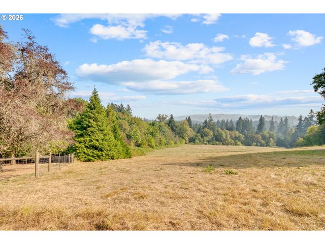 2300 CHILDS Rd, Lake Oswego, OR 97034
