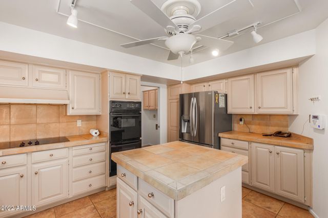 7207 E SOLANO Drive, Scottsdale, AZ 85250