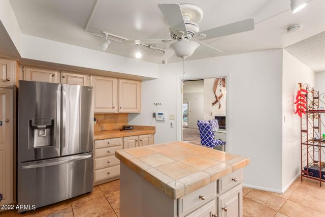 7207 E SOLANO Drive, Scottsdale, AZ 85250