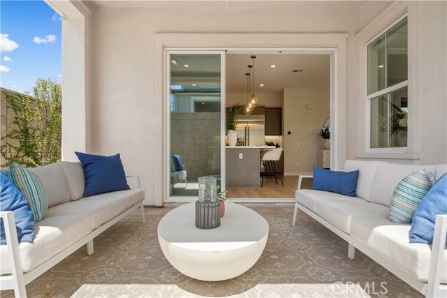 220 Edna Pkwy, Lake Forest (el Toro), CA 92630