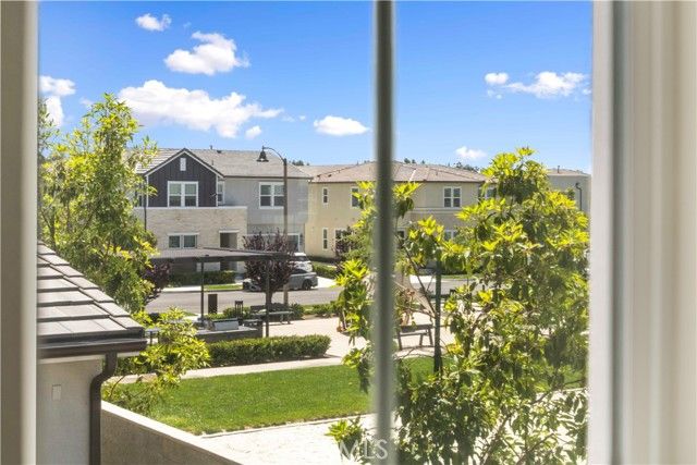 220 Edna Pkwy, Lake Forest (el Toro), CA 92630