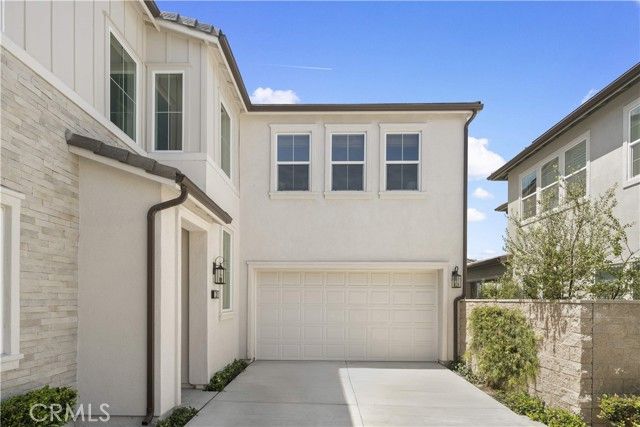 220 Edna Pkwy, Lake Forest (el Toro), CA 92630