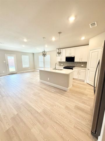 2221 Currents Road, Princeton, TX 75407