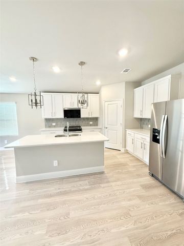 2221 Currents Road, Princeton, TX 75407