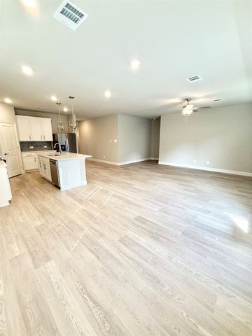 2221 Currents Road, Princeton, TX 75407