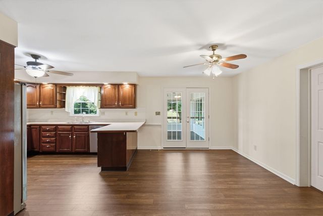 3551 Millersburg Ruddles Mill Road, Paris, KY 40361
