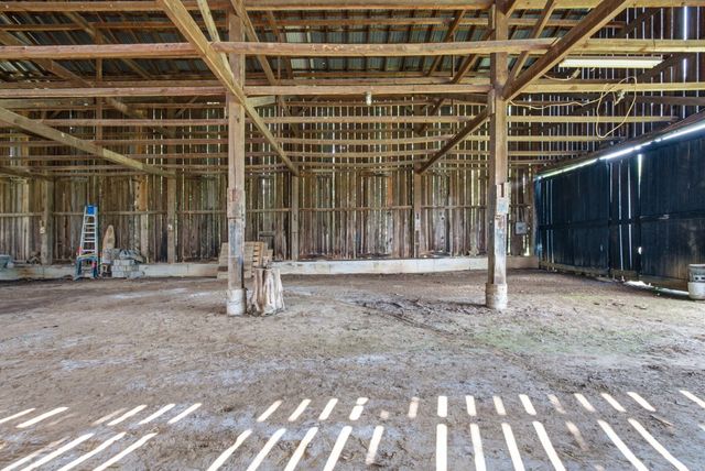 3551 Millersburg Ruddles Mill Road, Paris, KY 40361