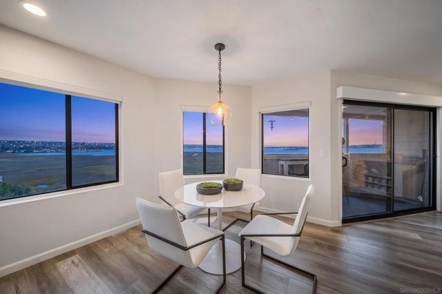 3955 Honeycutt St 202, San Diego, CA 92109