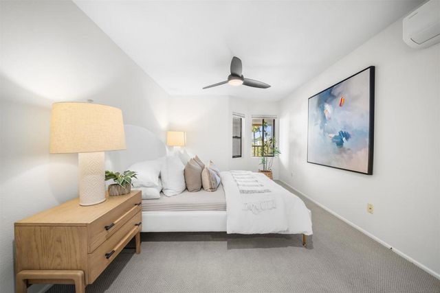 3955 Honeycutt St 202, San Diego, CA 92109