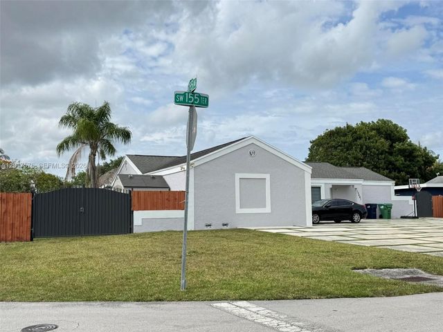 15481 SW 155th Ter, Miami, FL 33187