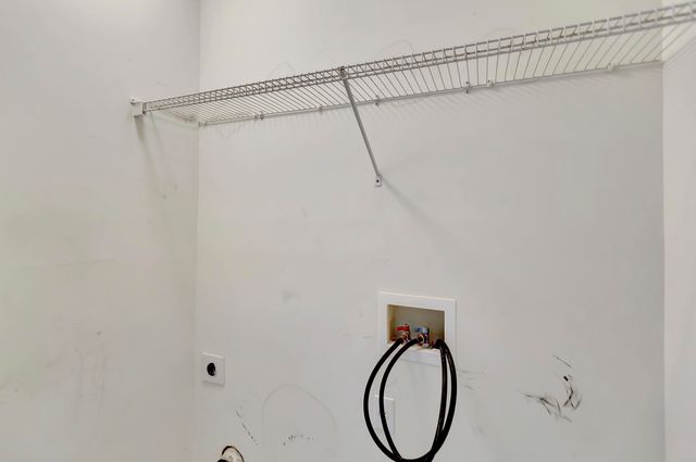 8114 Shadow Oak Drive, North Charleston, SC 29406