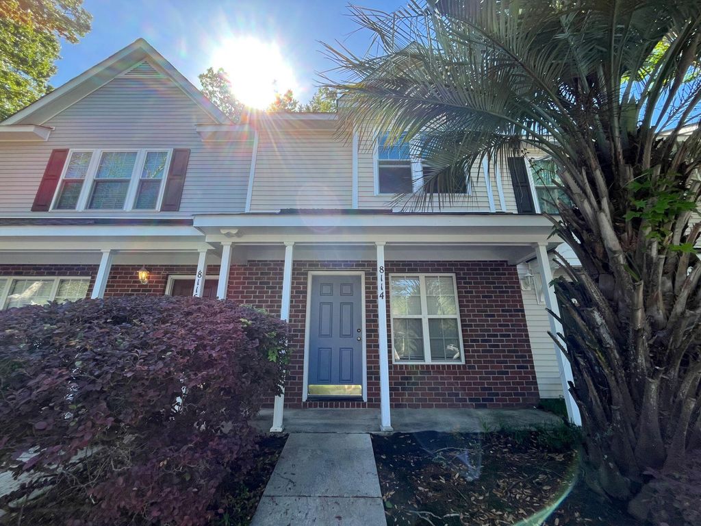 8114 Shadow Oak Drive, North Charleston, SC 29406