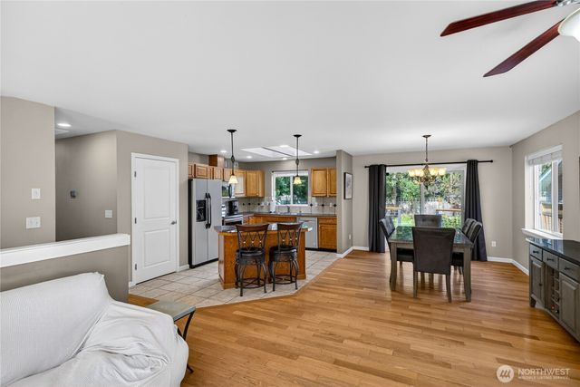 333 Lakeside Drive, Sedro Woolley, WA 98284