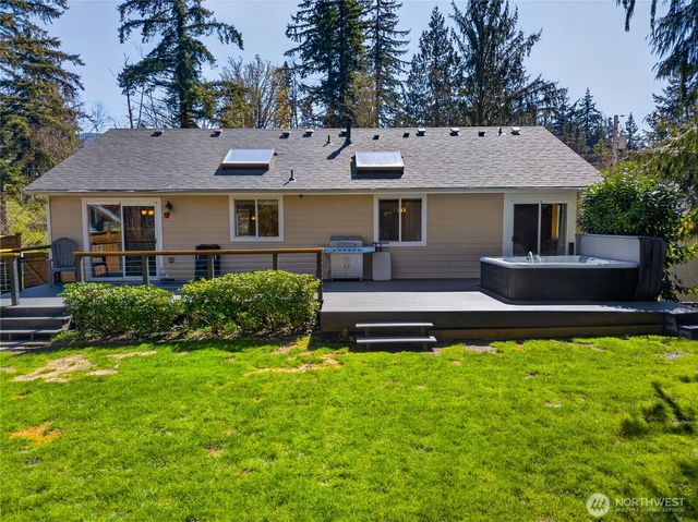 333 Lakeside Drive, Sedro Woolley, WA 98284