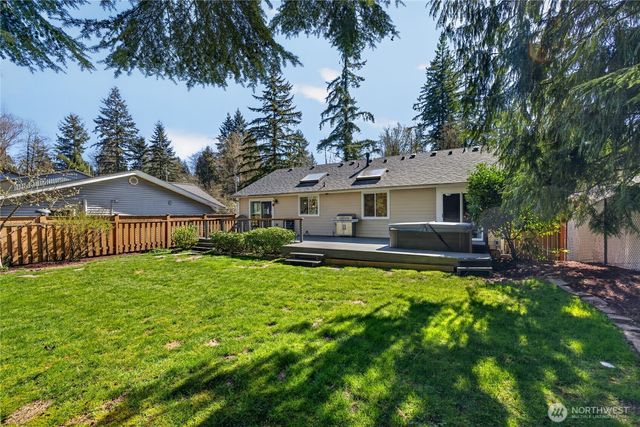 333 Lakeside Drive, Sedro Woolley, WA 98284