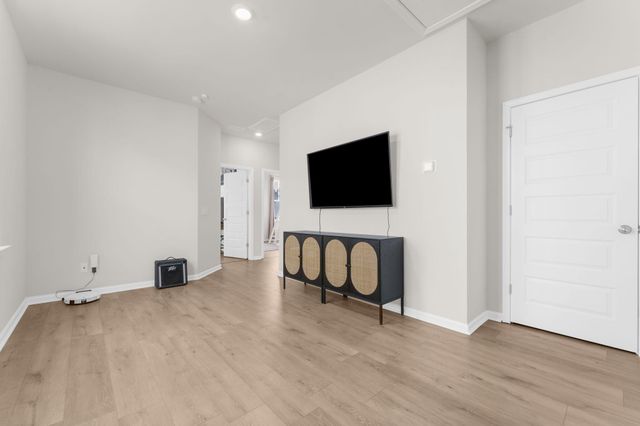 121 Dixie Iris Way, Summerville, SC 29485