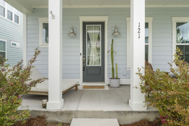 121 Dixie Iris Way, Summerville, SC 29485
