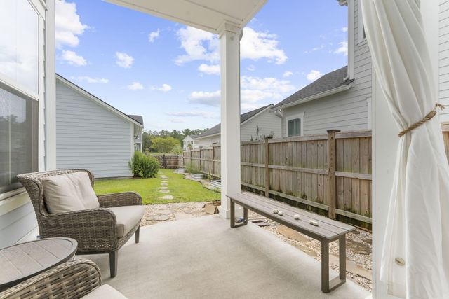 121 Dixie Iris Way, Summerville, SC 29485
