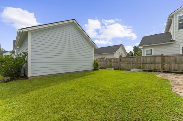 121 Dixie Iris Way, Summerville, SC 29485