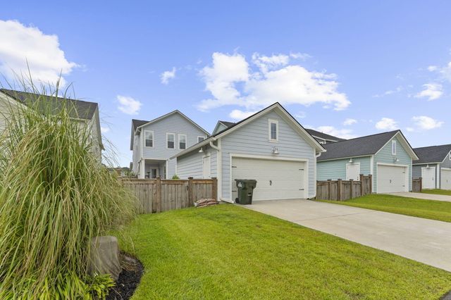 121 Dixie Iris Way, Summerville, SC 29485