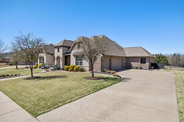 1904 Kings Pass, Heath, TX 75032