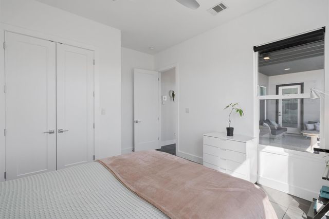 8600 Kelly CV N, Jonestown, TX 78645