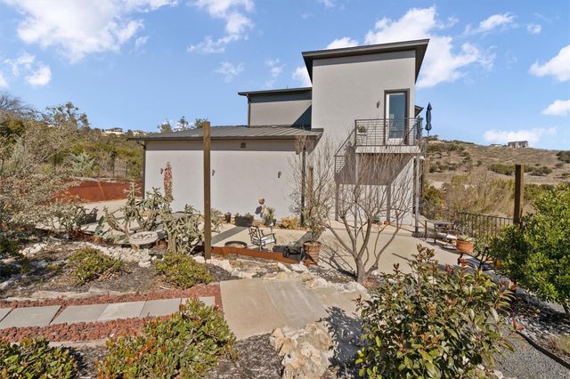 8600 Kelly CV N, Jonestown, TX 78645