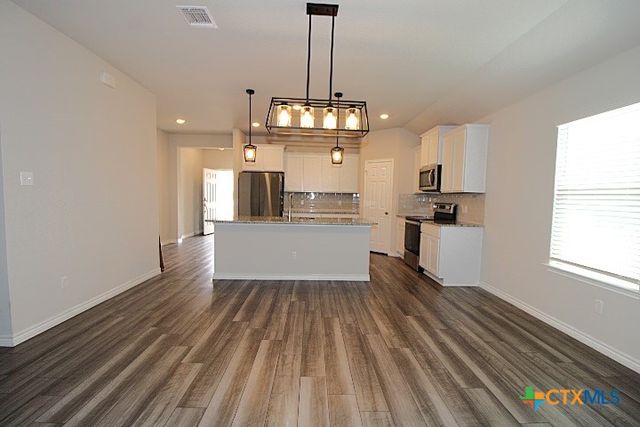 134 Minnie J Loop, Copperas Cove, TX 76522