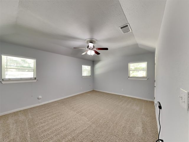 3704 Astoria Drive, Arlington, TX 76013