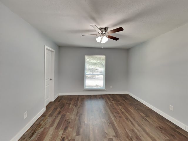 3704 Astoria Drive, Arlington, TX 76013