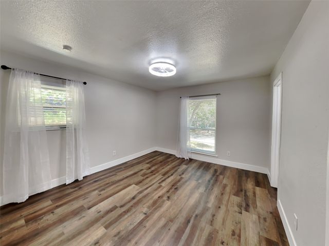 3704 Astoria Drive, Arlington, TX 76013