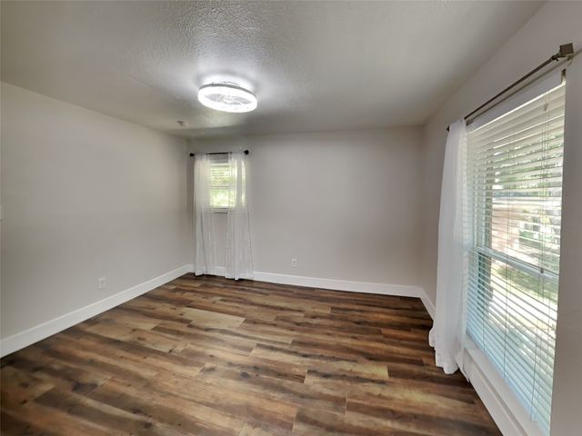 3704 Astoria Drive, Arlington, TX 76013