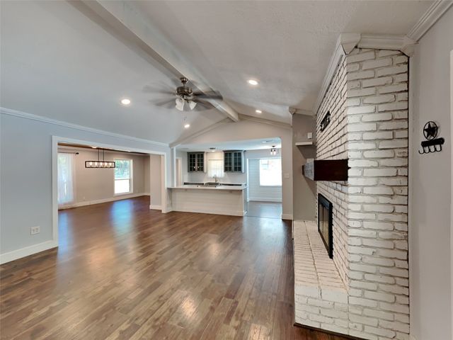 3704 Astoria Drive, Arlington, TX 76013