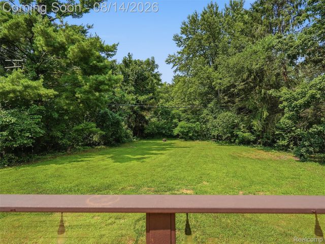4855 Cecelia Ann Avenue, Independence Charter Township, MI 48346