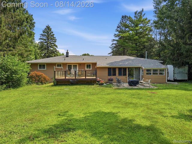 4855 Cecelia Ann Avenue, Independence Charter Township, MI 48346
