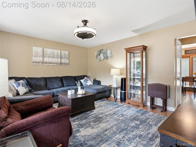 4855 Cecelia Ann Avenue, Independence Charter Township, MI 48346