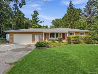 4855 Cecelia Ann Avenue, Independence Charter Township, MI 48346