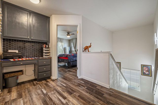 998 E J St, Oakdale, CA 95361
