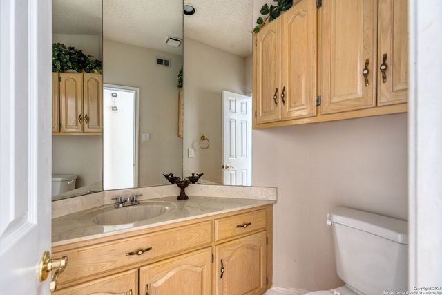 3915 Creek Point, San Antonio, TX 78230