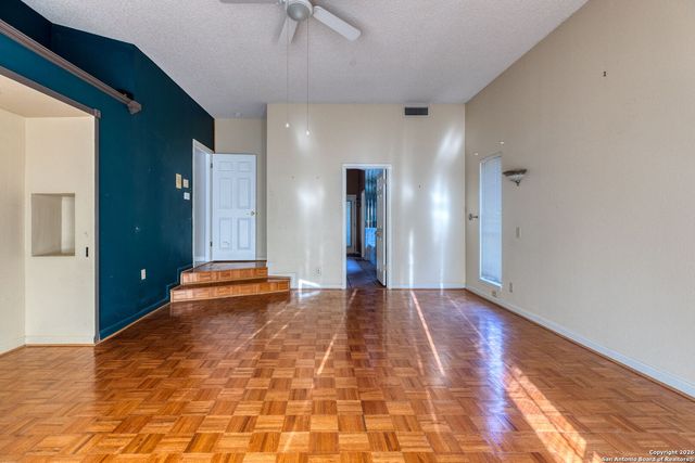 3915 Creek Point, San Antonio, TX 78230