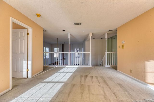 3915 Creek Point, San Antonio, TX 78230