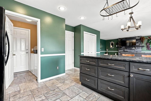 5064 Meadow Crest Circle, Grand Blanc Twp, MI 48442