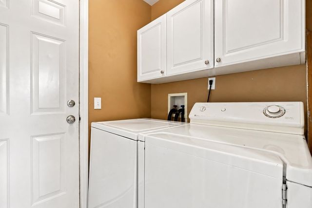 5064 Meadow Crest Circle, Grand Blanc Twp, MI 48442