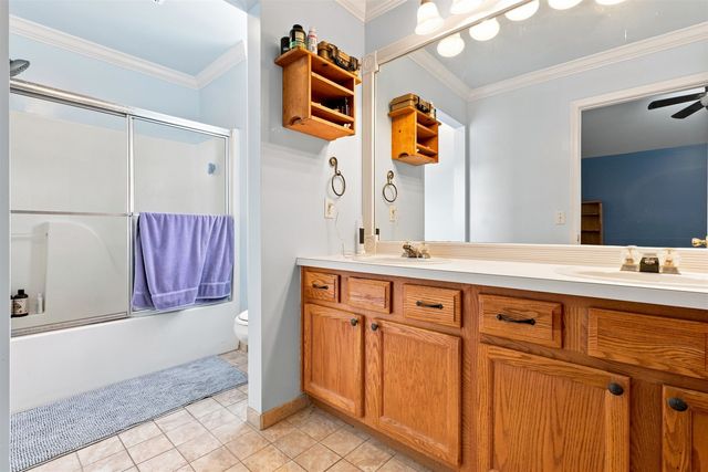 5064 Meadow Crest Circle, Grand Blanc Twp, MI 48442